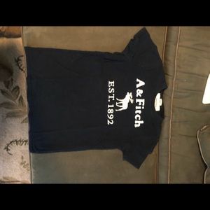 Navy A&F T-shirt